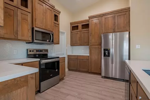 Kitchen - 7984 E 34 Ln, Yuma, AZ 85365 photo 3 of 3