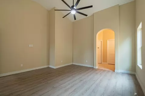 Living - 7984 E 34 Ln, Yuma, AZ 85365 photo 2 of 2