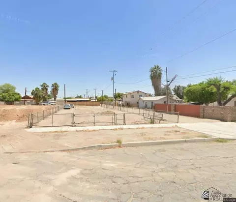 129 N 10 Ave, Yuma, AZ 85364