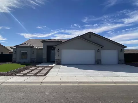 12187 E 35 Pl, Yuma, AZ 85367