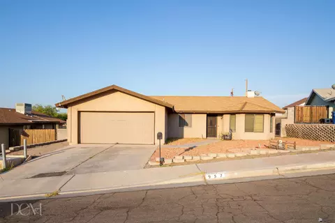 957 S Teri Dr, Yuma, AZ 85364