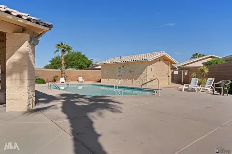 Exterior - 10631 E 34 Pl, Yuma, AZ 85365 photo 2 of 7