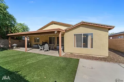 Exterior - 10631 E 34 Pl, Yuma, AZ 85365 photo 6 of 7