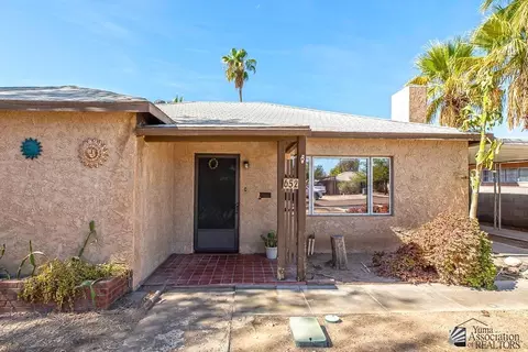 652 S 9 Ave, Yuma, AZ 85364 photo 5