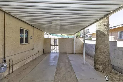 652 S 9 Ave, Yuma, AZ 85364 photo 4