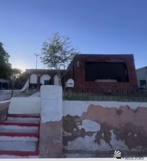 1034 S Madison Ave, Yuma, AZ 85364