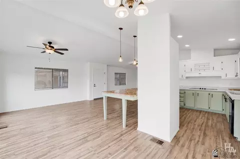 13592 E 45 Dr, Yuma, AZ 85367 photo 9