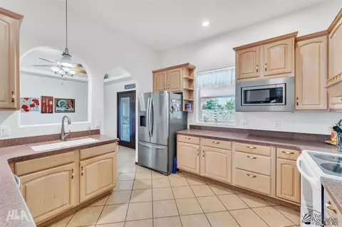 Kitchen - 14512 E 54 Dr, Yuma, AZ 85367 photo 1 of 5