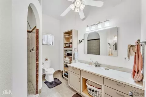 Bath - 14512 E 54 Dr, Yuma, AZ 85367 photo 2 of 5