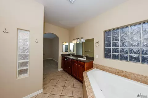 12158 E 33 Pl, Yuma, AZ 85367 photo 6