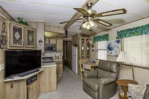 13602 E 46 Dr, Yuma, AZ 85367 photo 5