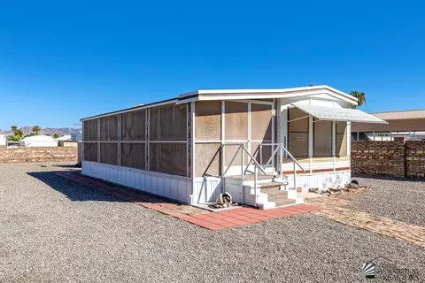 13602 E 46 Dr, Yuma, AZ 85367 photo 2
