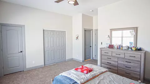 Bedroom - 8671 E Bronco Rd, Yuma, AZ 85365 photo 3 of 8