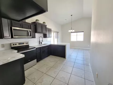 657 E 13 Pl, Somerton, AZ 85350 photo 16