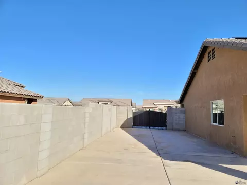657 E 13 Pl, Somerton, AZ 85350 photo 22