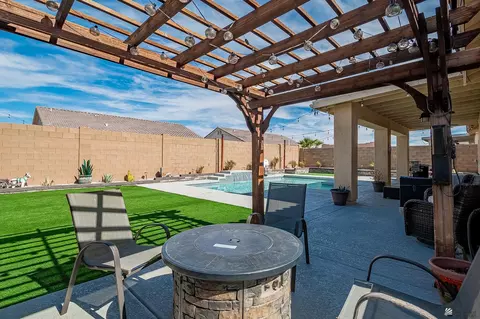 Exterior - 12576 E 49 Dr, Yuma, AZ 85367 photo 5 of 8