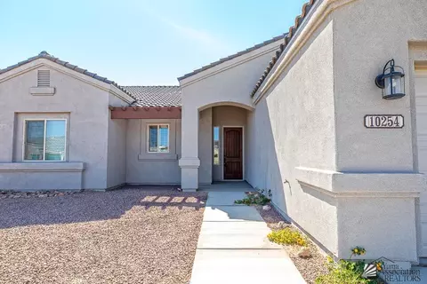 Exterior - 10254 E 39 Ln, Yuma, AZ 85367 photo 7 of 10