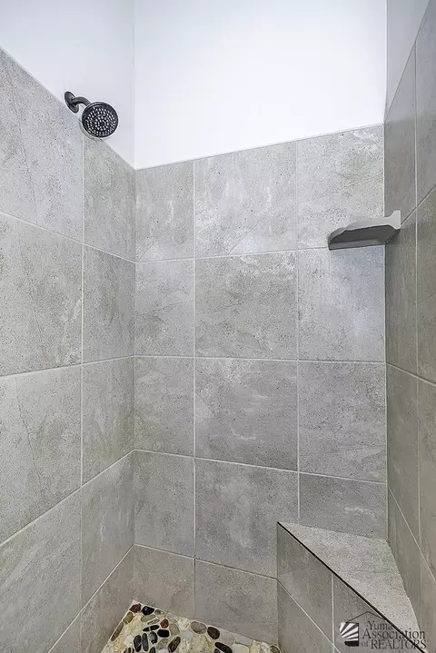 Bath - 10254 E 39 Ln, Yuma, AZ 85367 photo 5 of 5