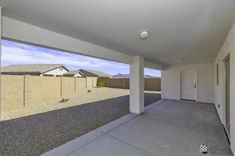 Exterior - 12644 E 50 Pl, Yuma, AZ 85367 photo 5 of 8