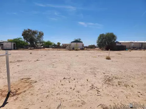 68536099 Citrus Cir, Tacna, AZ 85352