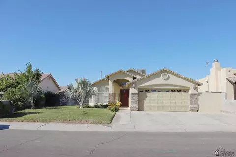 580 N Gonzalez Dr, San Luis, AZ 85349
