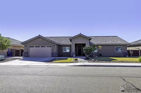 5865 E 44th Pkwy, Yuma, AZ 85365