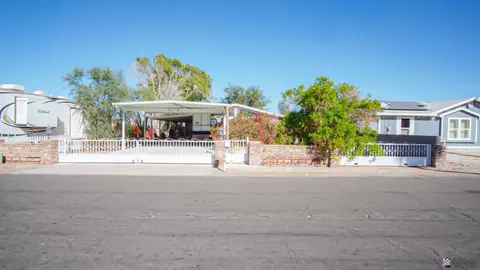 10738 E Amber Dr, Yuma, AZ 85365