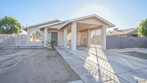 808 S Sunset Ave, Yuma, AZ 85350