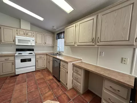 13428 E 49 Dr, Yuma, AZ 85367 photo 29