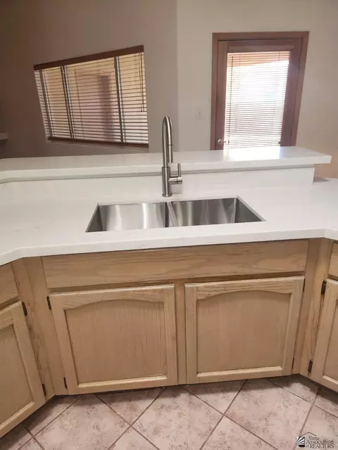 7808 E Olive Ann Ln, Yuma, AZ 85365 photo 8