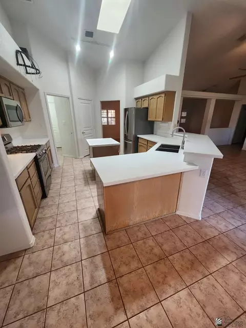 7808 E Olive Ann Ln, Yuma, AZ 85365 photo 4