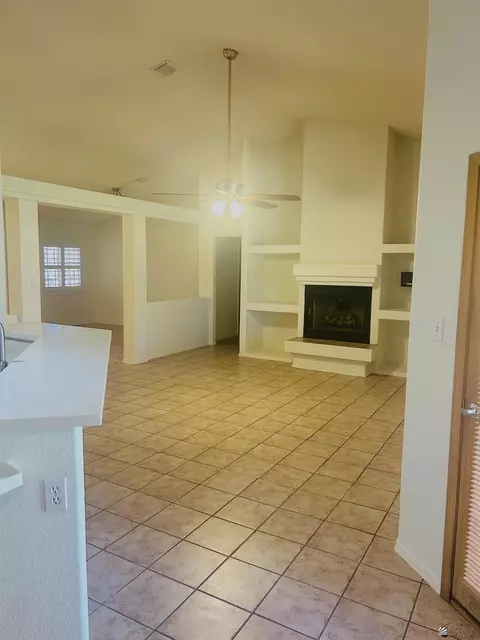 7808 E Olive Ann Ln, Yuma, AZ 85365 photo 11