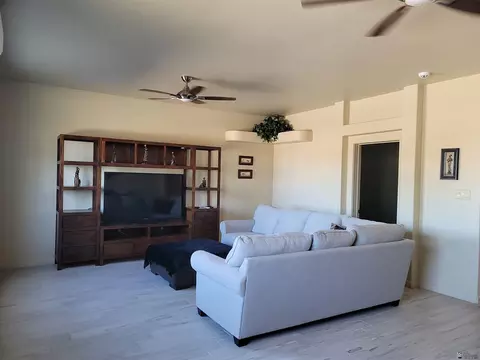 Living - 9641 E 34 Pl, Yuma, AZ 85365 photo 1 of 2