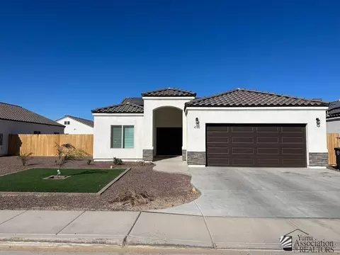 4786 E Ortega St, San Luis, AZ 85349
