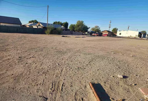 515 W 8 St, Yuma, AZ 85364 photo 3