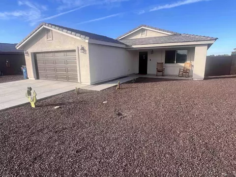 11632 E 33 St, Yuma, AZ 85367