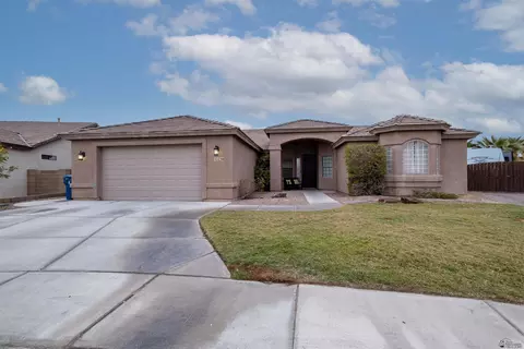 12236 E 33 St, Yuma, AZ 85367