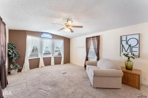 8842 S Mary Ann Ct, Wellton, AZ 85356