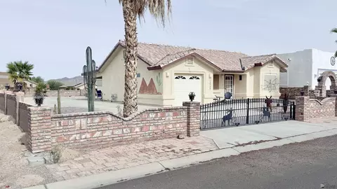 12528 E 47 Dr, Yuma, AZ 85367 photo 2