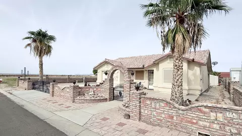 12528 E 47 Dr, Yuma, AZ 85367 photo 3
