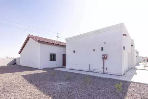 4881 E Jett St, San Luis, AZ 85349