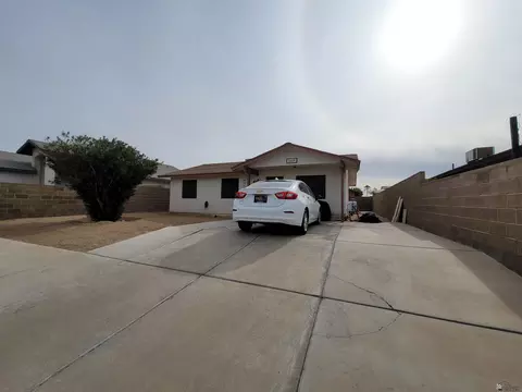 1629 E Liberty St, San Luis, AZ 85349