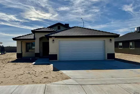 3853 E Santa Rosalina Ln, San Luis, AZ 85349