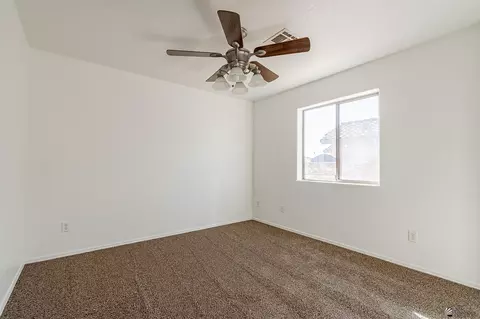Bedroom - 10362 E 38 Pl, Yuma, AZ 85365 photo 4 of 6