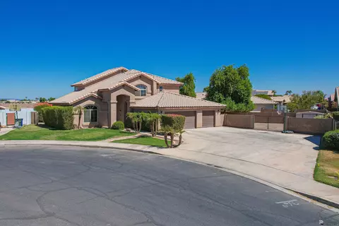 2643 S 47 Dr, Yuma, AZ 85364