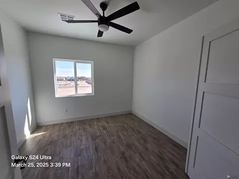 Bedroom - 7971 E 34 Ln, Yuma, AZ 85365 photo 2 of 4