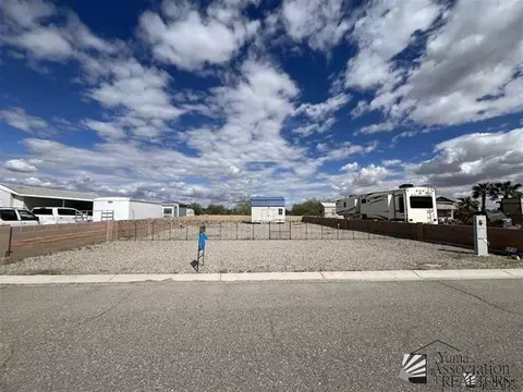 11755 Comanche St, Wellton, AZ 85356