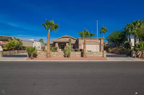 12453 S Ironwood Dr, Yuma, AZ 85367