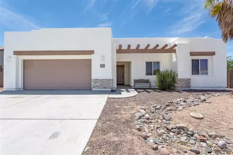 10318 S Galaxy Ave, Yuma, AZ 85367