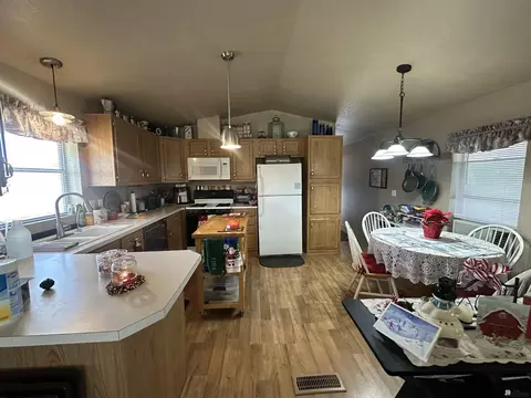 13146 E 46 Dr, Yuma, AZ 85367 photo 9